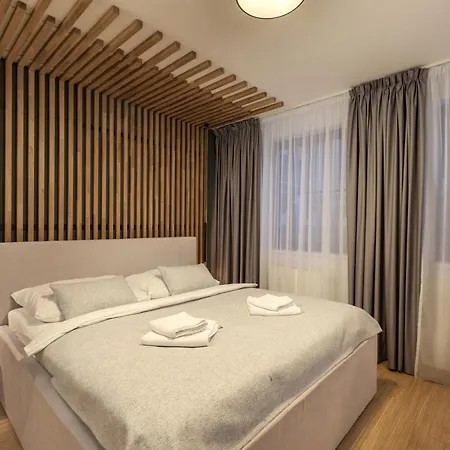 Savoy Exclusive Mountain