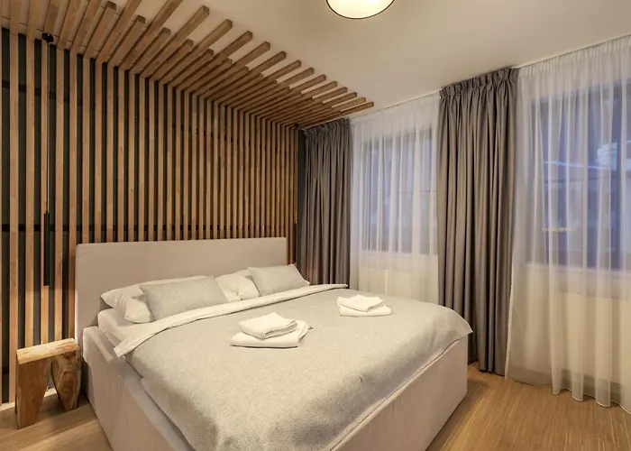 Savoy Exclusive Mountain